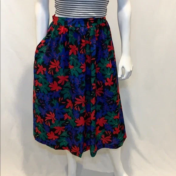 90’s Vintage The Villager Floral Skirt - Picture 1 of 5